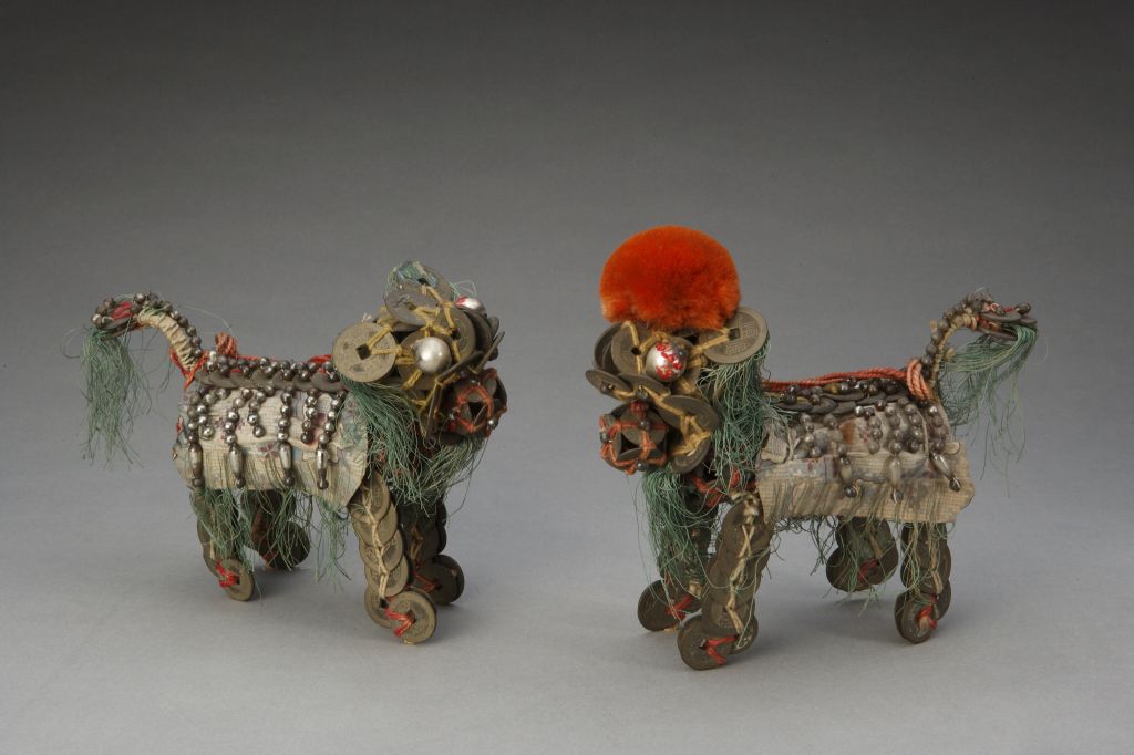 图片[1]-Lion made of copper coins-China Archive